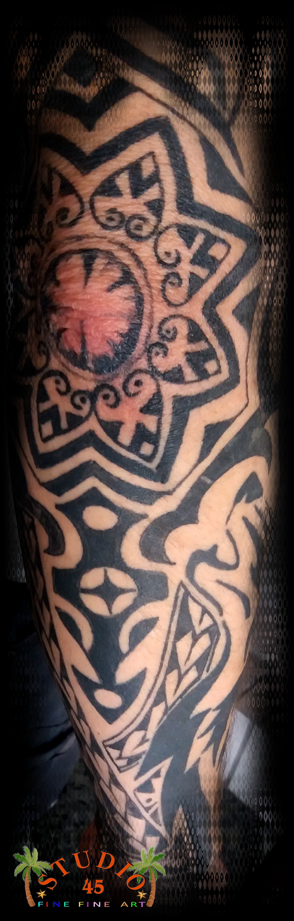 Tribal ART der Arm Concept Tattoo Recklinghausen STUDIO 45